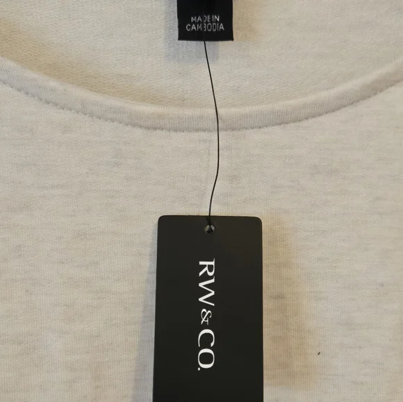 RW&CO. - Picture 4 of 7